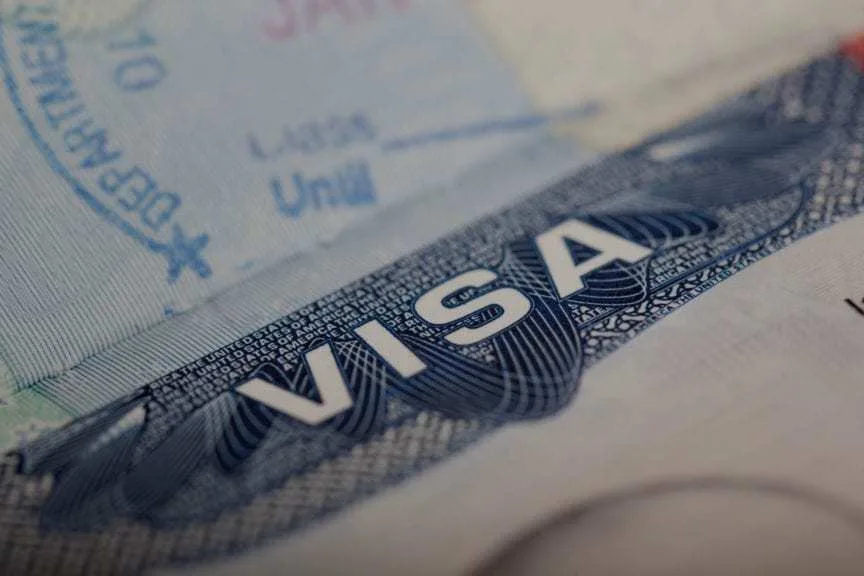Comment obtenir un visa E2 salarié indispensable ?